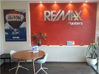 REMAX Masters